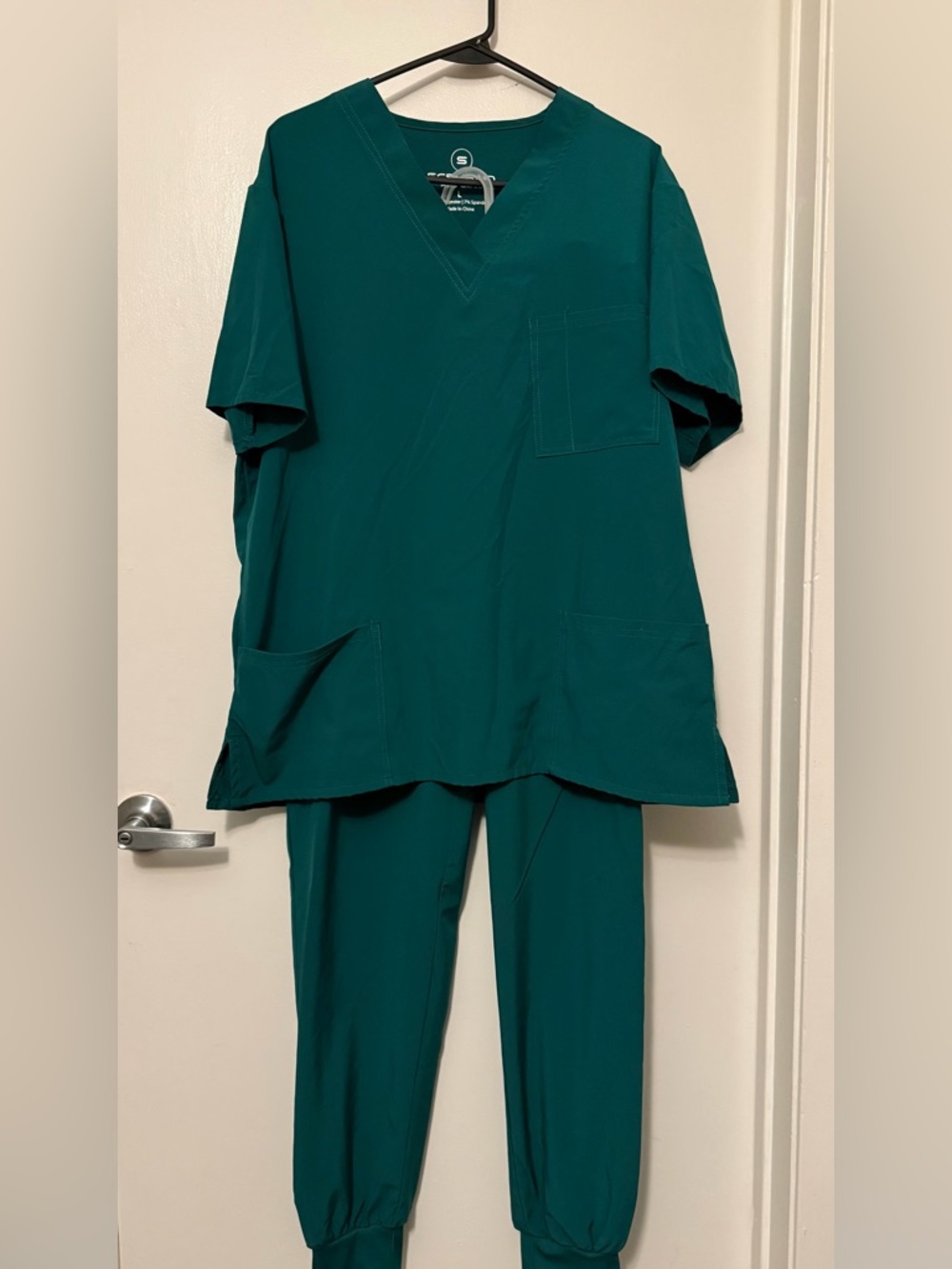 Scrubaid Scrub Set